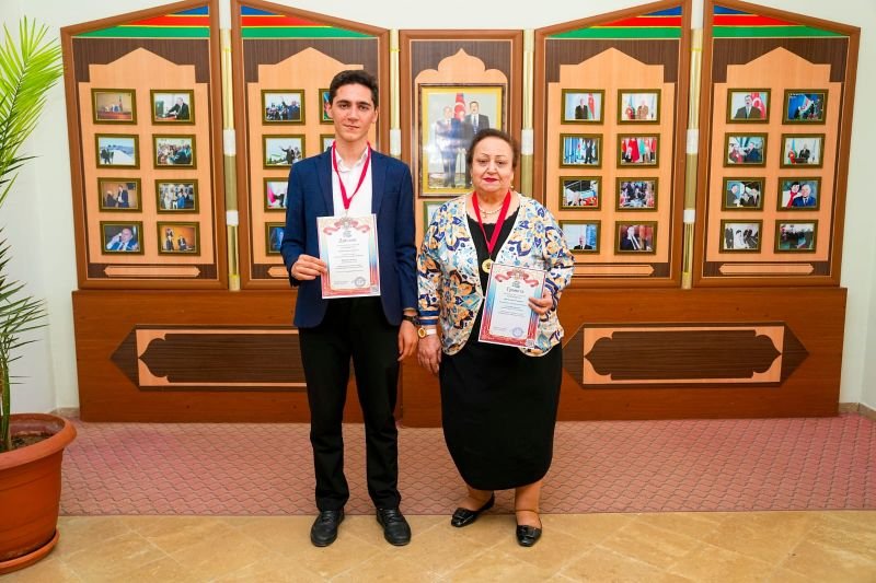NDU tələbəsinin beynəlxalq uğuru: gənc kimyaçıdan qızıl medal