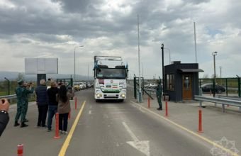 Prezidentin tapşırığı ilə İrana yola salınan 3-cü humanitar yardım sərhədə çatıb