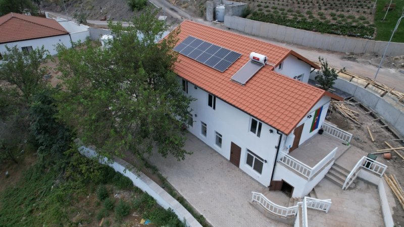 Qarabağ və Şərqi Zəngəzurda 2 mindən çox ev və ictimai binada günəş panelləri qurulub