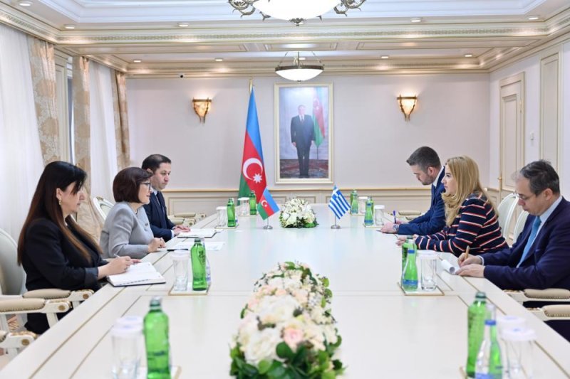 Sahibə Qafarova Yunanıstanın Azərbaycandakı səfiri ilə görüşüb