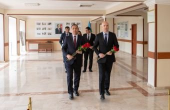 Zərifə xanım Əliyevanın anadan olmasının 103-cü ildönümü ilə bağlı tədbir keçirilib -