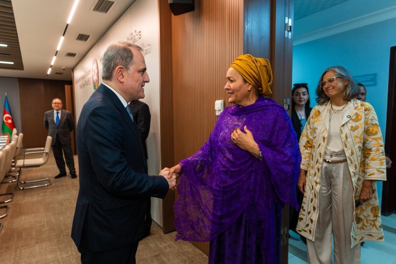 Amina Mohammed Ceyhun Bayramovla görüşüb