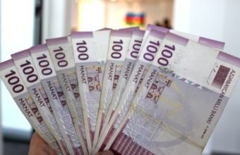 Azərbaycan manatının dövretmə sürəti artıb