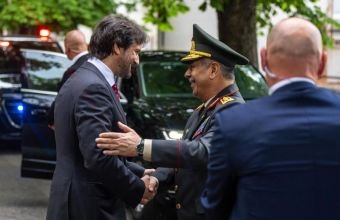 Azərbaycan müdafiə naziri Slovakiyaya rəsmi səfər edib -