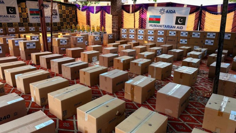 Azərbaycan Pakistanda daşqınlardan zərərçəkənlərə humanitar yardım göstərib