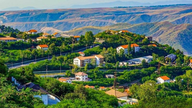 Azərbaycana daimi yaşamaq üçün 964 nəfər gəlib