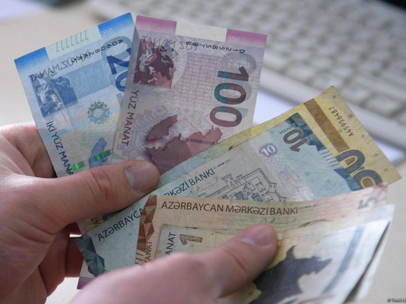 Azərbaycanda maaş almaq üçün könüllü bank seçimi 3-4 aya mümkün olacaq