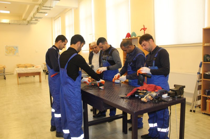 Azərbaycanda peşə təhsilinin gücləndirilməsi üzrə Tədbirlər Planı təsdiqləndi