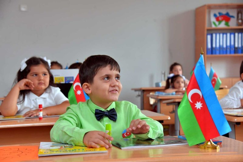 Birinci siniflərə qəbulla bağlı bəzi tarixlər məlum oldu