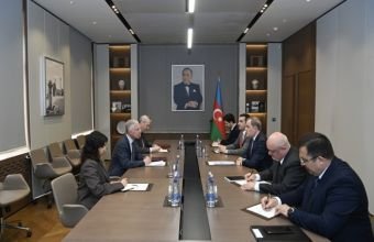 Ceyhun Bayramov Fergus Auld ilə görüşüb