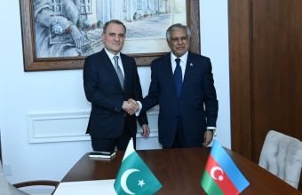 Ceyhun Bayramov Məhəmməd İshaq Dar ilə görüşüb