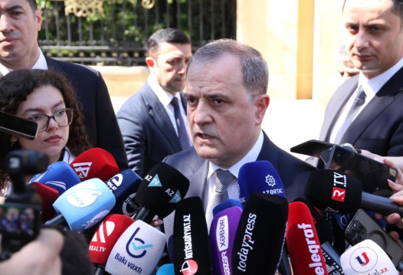 Ceyhun Bayramov Naxçıvana dron hücumundan danışıb