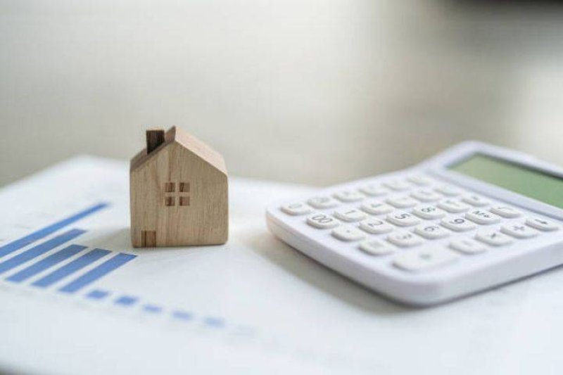 Daşınmaz əmlak üzərində mülkiyyət hüququnun qeydiyyatı 4 %-ə yaxın azalıb