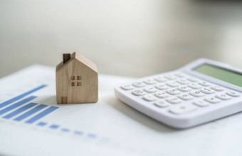 Daşınmaz əmlak üzərində mülkiyyət hüququnun qeydiyyatı 4 %-ə yaxın azalıb
