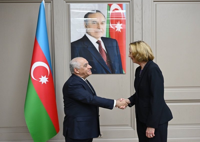 Əli Əsədov BP-nin nümayəndə heyəti ilə görüşüb