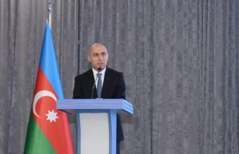 Emin Əmrullayev: Təhsil yalnız bilik vermək deyil, həm də yetişən nəslin dünyagörüşünü formalaşdırmaqdır