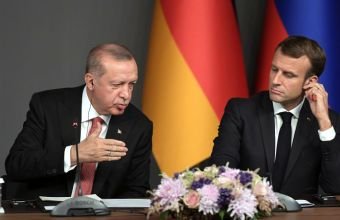 Ərdoğan Bakı ilə danışıqlardan sonra Makronu Ermənistandan Türkiyəyə buraxmayıb