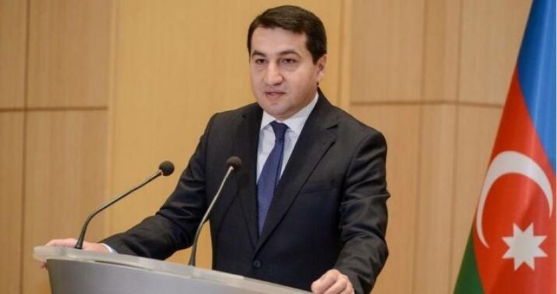 Hacıyev Qarabağ Universitetinin xarici ali məktəblərlə əməkdaşlığına çağırıb