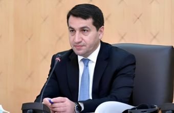 Hikmət Hacıyev Xankəndidə Zəfər parkında diplomatik korpusla birgə foto paylaşıb