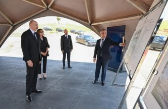İlham Əliyev Cəbrayıl Rayon Mərkəzi Xəstəxanasının binasının tikintisi ilə tanış olub