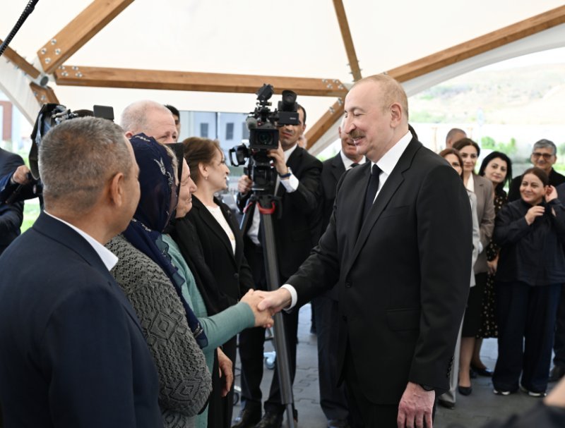İlham Əliyev: Cəbrayılın Şükürbəyli kəndinin ikinci mərhələsi də nəzərdə tutulur