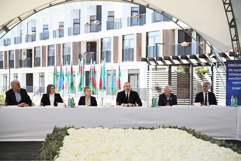 İlham Əliyev: İlyarım sonra Bakıdan Zəngilana dəmir yolu ilə gəlmək mümkün olacaq