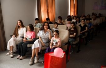 Leyla Əliyeva və Arzu Əliyeva Lənkəranda uşaq evini ziyarət ediblər