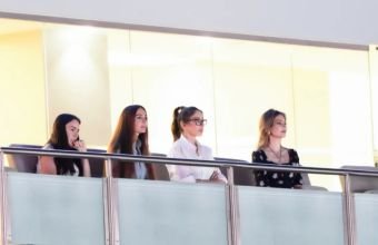 Mehriban Əliyeva bədii gimnastika üzrə Avropa kubokunu izləyib -
