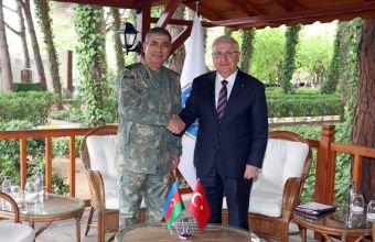 Müdafiə Nazirliyinin rəhbərliyi Türkiyəyə səfər edib -