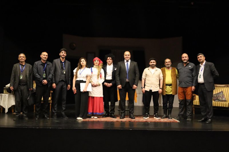 Naxçıvan Dövlət Kukla Teatrı Türkiyəyə qastrol səfərinə gedib -