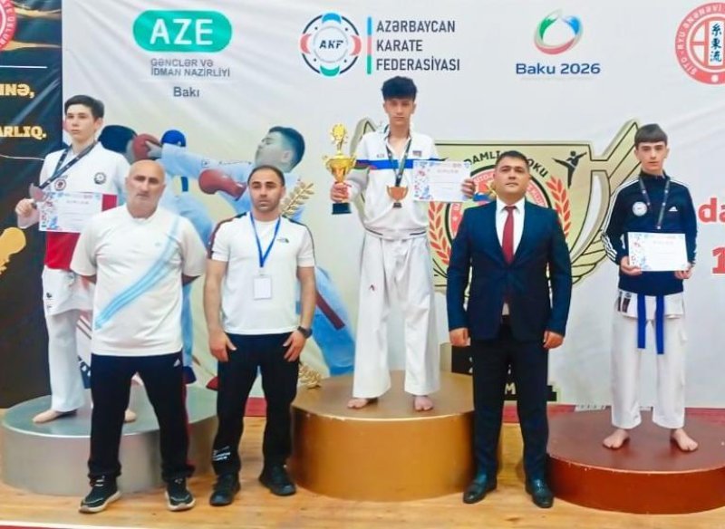 Naxçıvan karateçiləri Bakıda keçirilən turnirdə uğurla çıxış ediblər -