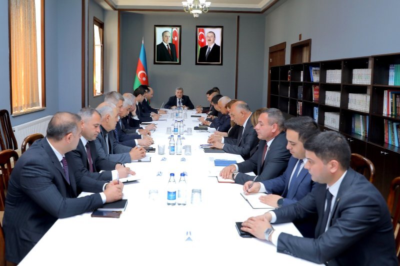 Naxçıvanda 2025-ci il büdcəsinin icrası müzakirə olunub – gəlirlər 450 milyon manatı ötüb