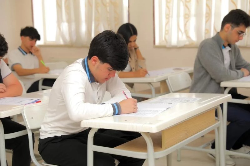 Naxçıvanda Azərbaycan dili üzrə buraxılış imtahanı keçirilib -