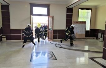 Naxçıvanda tələbələrə fövqəladə hallarda davranış qaydaları öyrədilib -