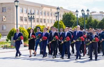 Naxçıvanda Ümummilli Lider Heydər Əliyevin anadan olmasının 103-cü ildönümü qeyd edilib -