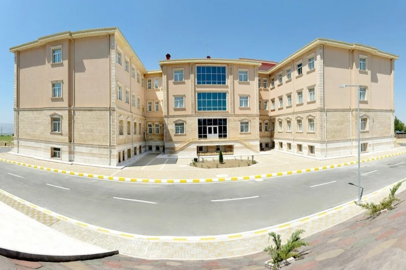 Naxçıvanda Yoluxucu Xəstəliklər Mərkəzi müasir tibbi avadanlıqlarla təmin olunub -