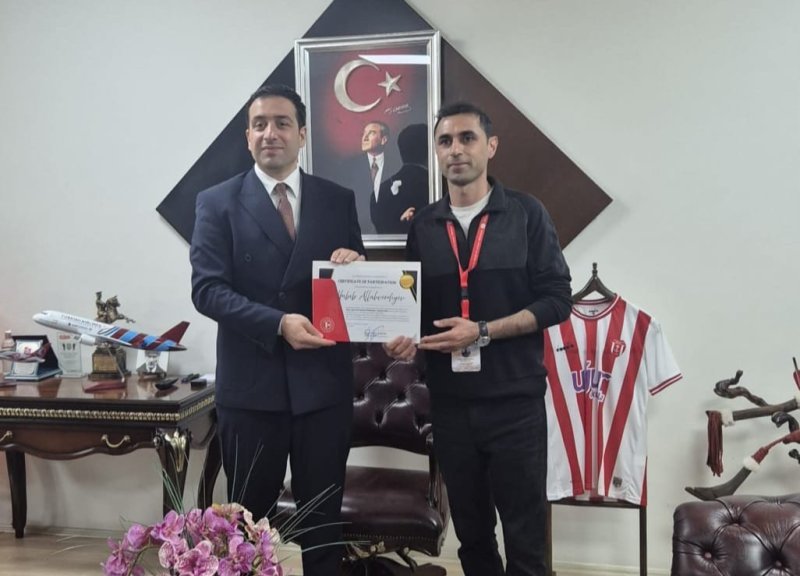 Naxçıvanlı rəssam beynəlxalq festivalda iştirak edib -