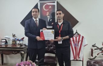 Naxçıvanlı rəssam beynəlxalq festivalda iştirak edib -