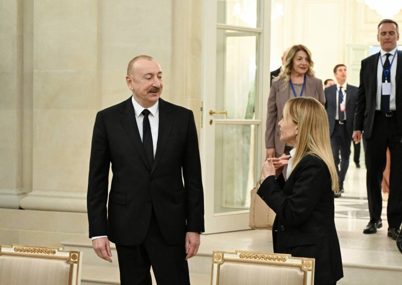 Prezident sosial şəbəkələrdə Ciorcia Meloninin Azərbaycana səfərinə dair video paylaşdı