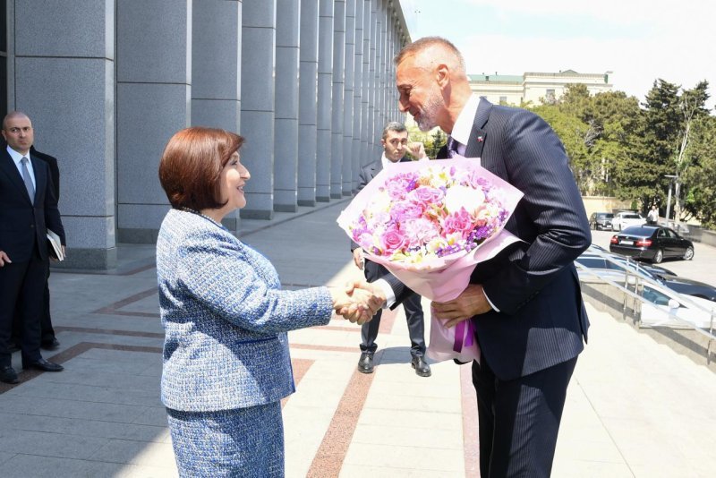 Sahibə Qafarova Slovakiya Milli Şurasının sədri ilə görüşüb