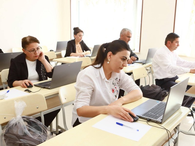 Təhsilverənlərin sertifikatlaşdırılması prosesinin imtahan tarixi açıqlanıb