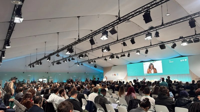 WUF13-ün ilk günündə nazirlər görüşü başlayıb