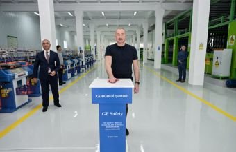 Xankəndidə iş əlcəkləri istehsalı müəssisəsinin açılışı olub -