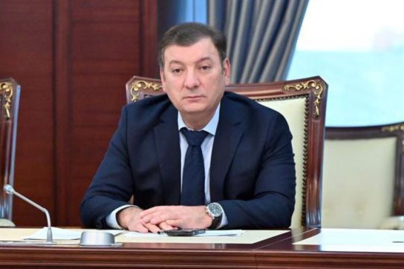 Adil Vəliyev: "Kitabxana işi haqqında" qanun bugünkü tələblərə cavab vermir