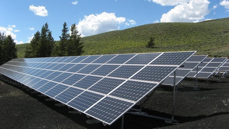 AERA damüstü günəş enerjisində yeni biznes modelinin üstünlüklərini açıqlayıb