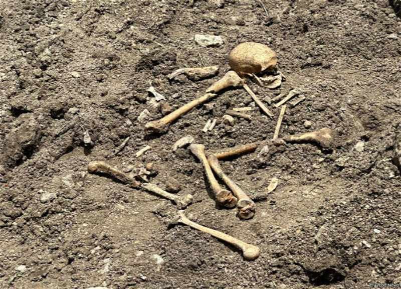 Ağdamda qazıntı zamanı insan skeletinə bənzər qalıqlar aşkarlanıb