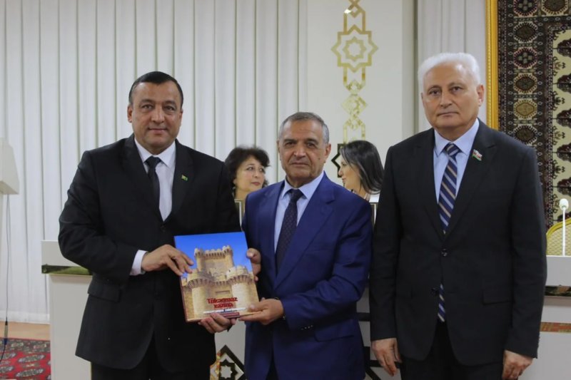 Aşqabadda Əcəmi Naxçıvaninin 900 illiyi qeyd olunub -