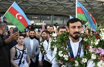Avropa çempionu olan Azərbaycanın minifutbol millisi Vətənə qayıdıb
