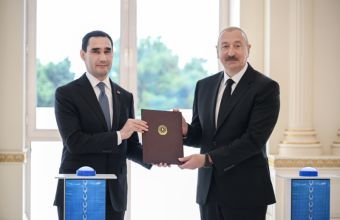 Azərbaycan Türkmənistana tanker hədiyyə edib -