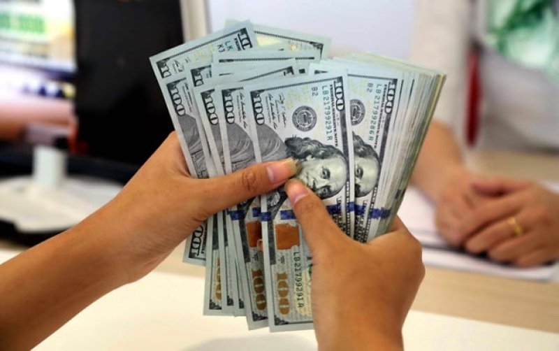 Azərbaycanın xarici dövlət borcu 8 % azalıb